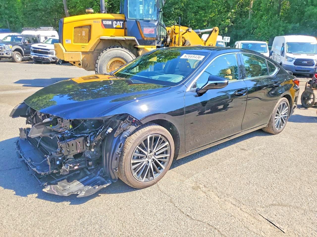 2024 LEXUS ES 300H BASE