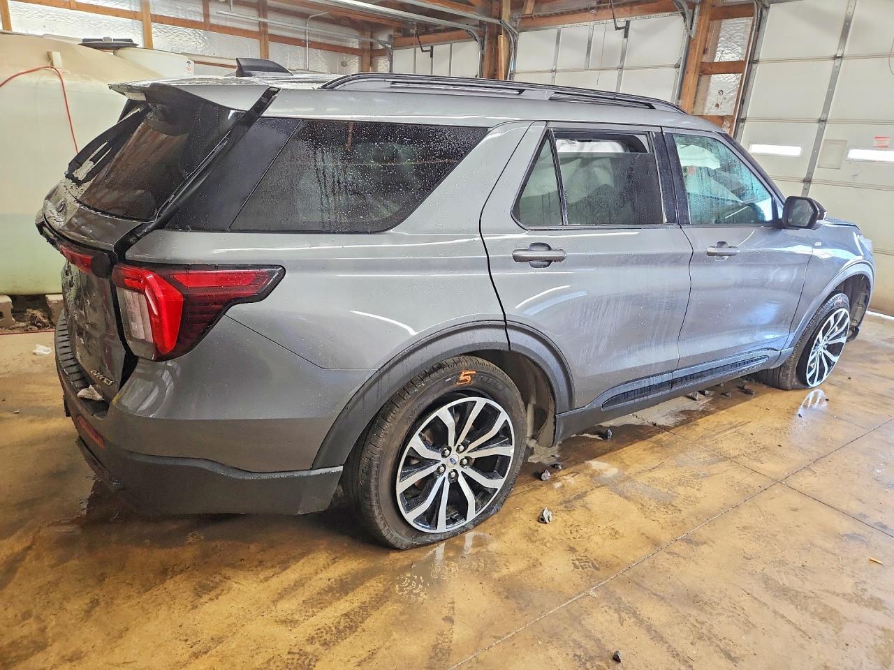 2026 FORD EXPLORER ST-LINE — снимка 3