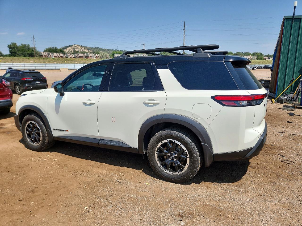 2023 NISSAN PATHFINDER SV — снимка 2