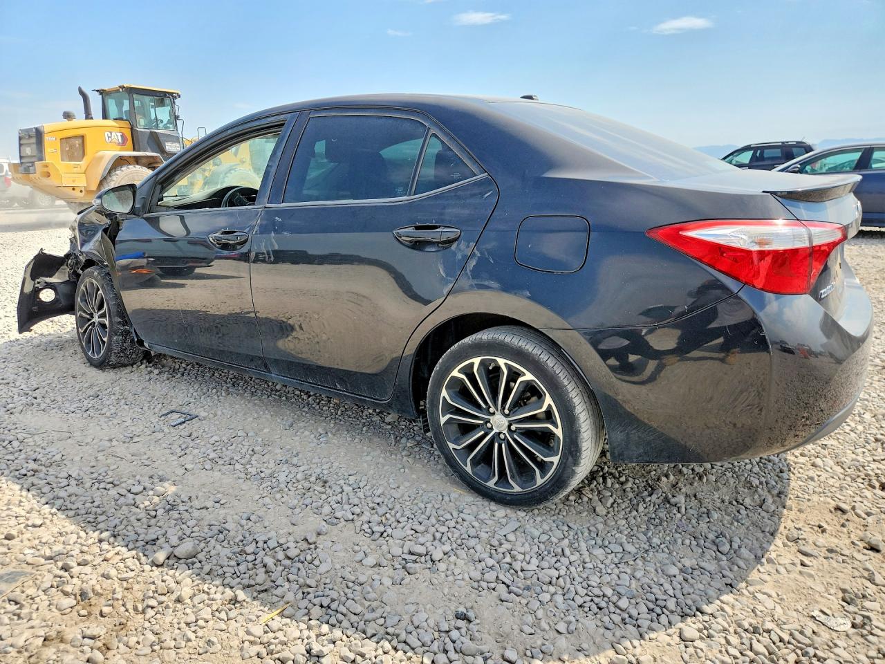 2015 TOYOTA COROLLA S PLUS — снимка 2