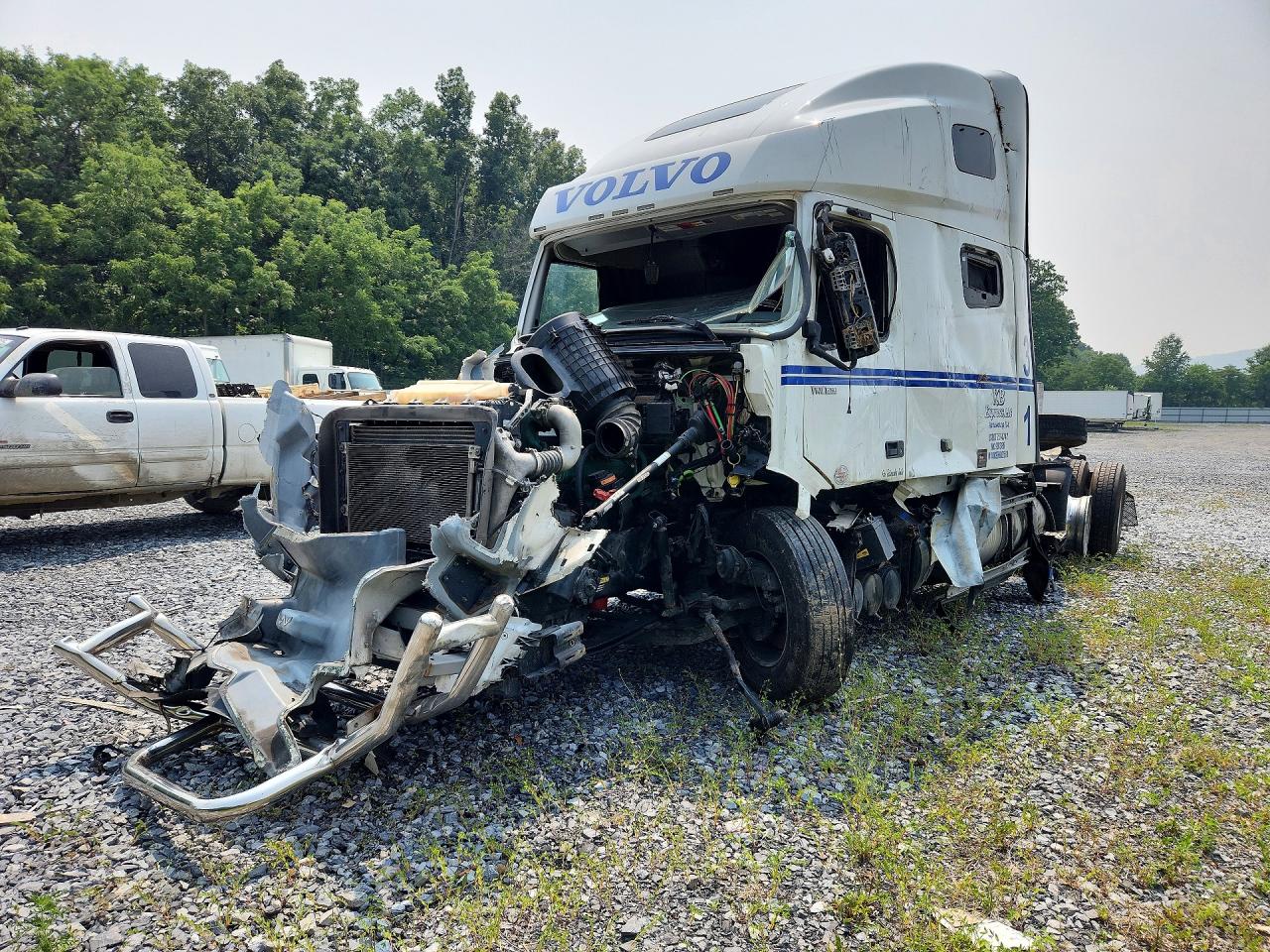 2019 VOLVO VNL (4)