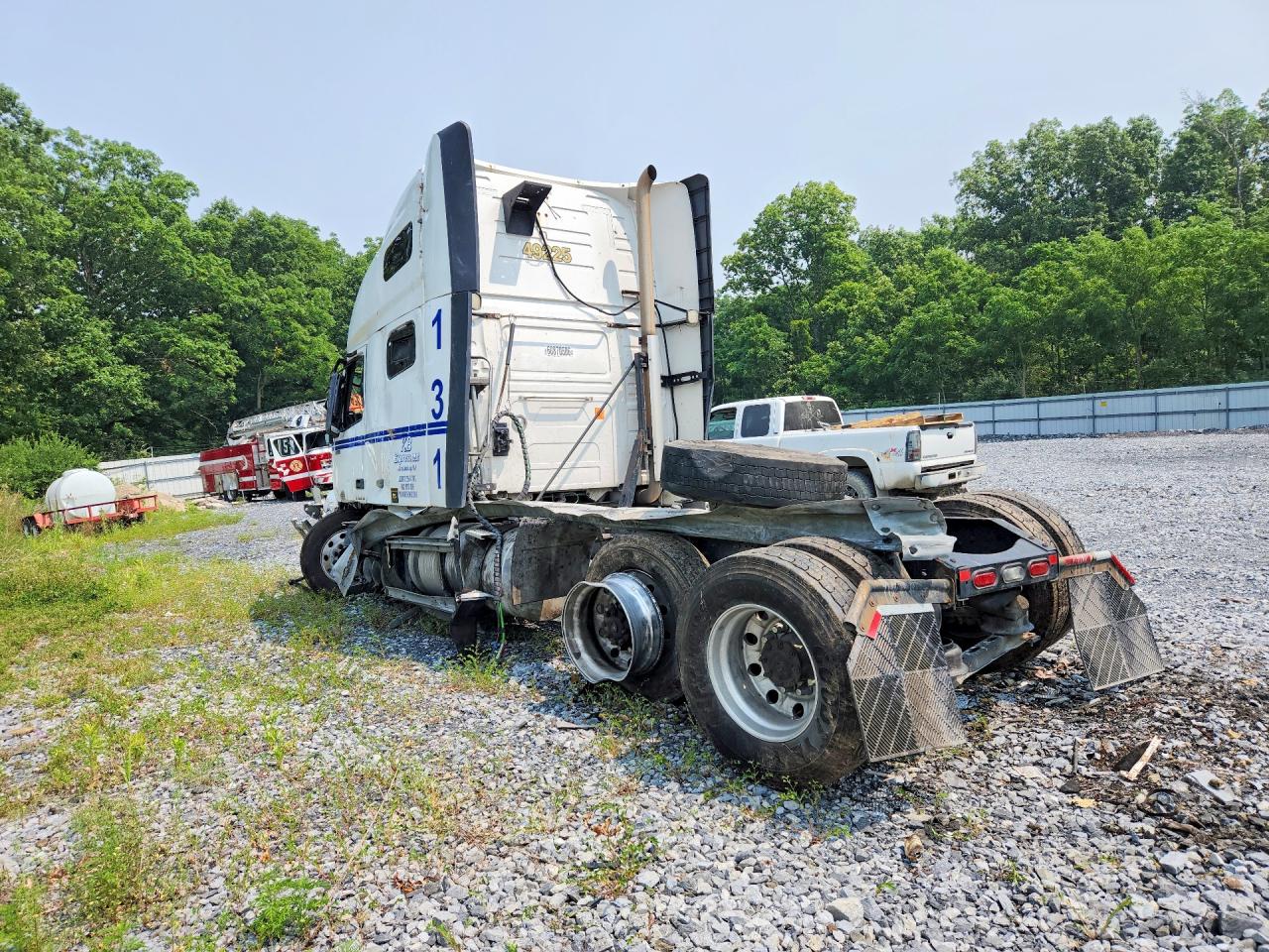 2019 VOLVO VNL (4) — снимка 2