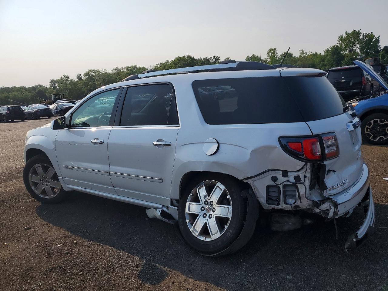2016 GMC ACADIA DENALI — снимка 2
