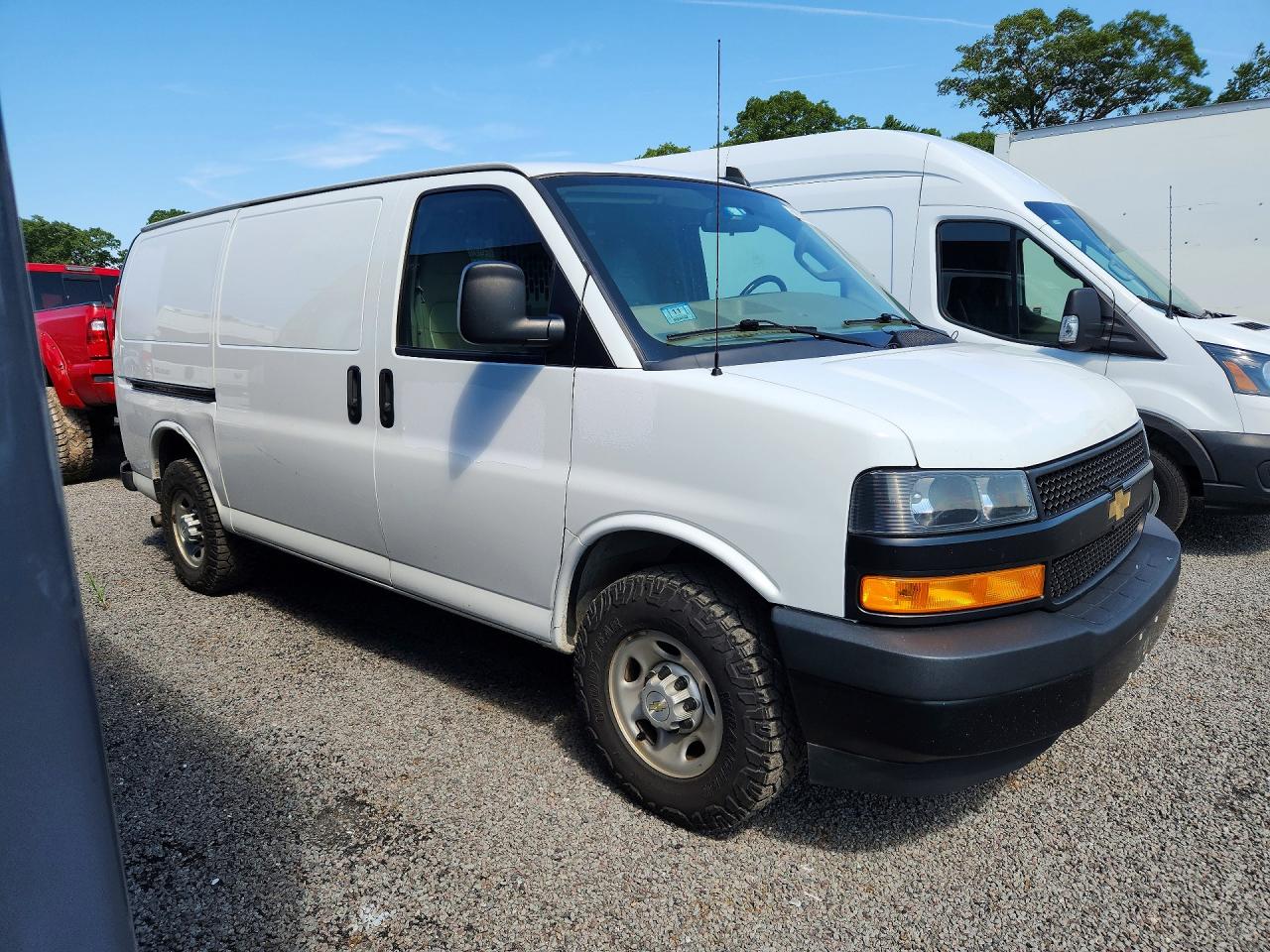 2022 CHEVROLET EXPRESS G3500 — снимка 4