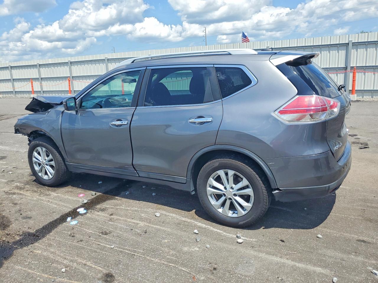 2016 NISSAN ROGUE SV — снимка 2