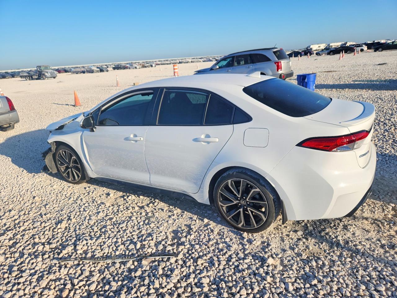 2020 TOYOTA COROLLA SE — снимка 2
