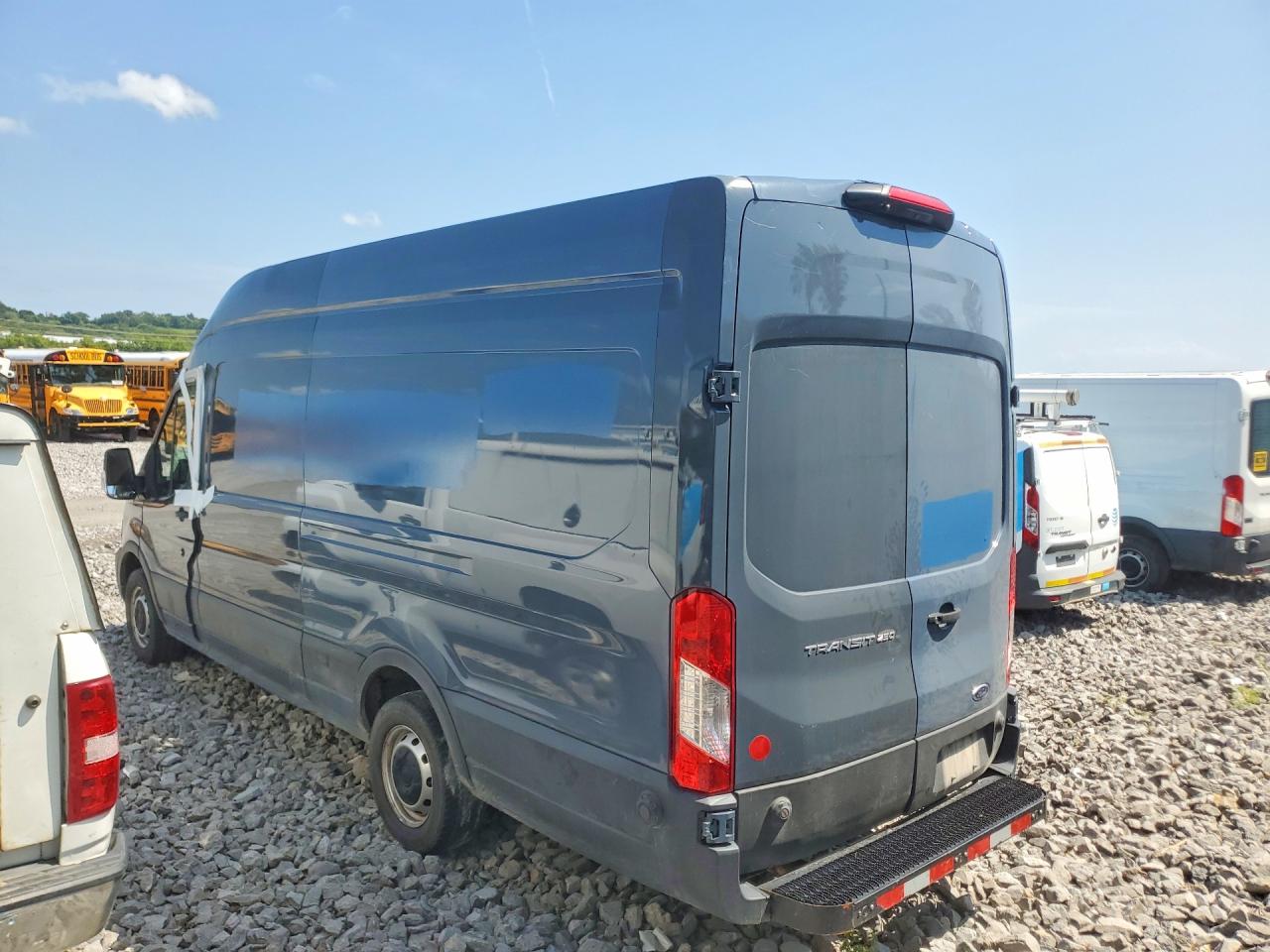2020 FORD TRANSIT T-250 — снимка 2