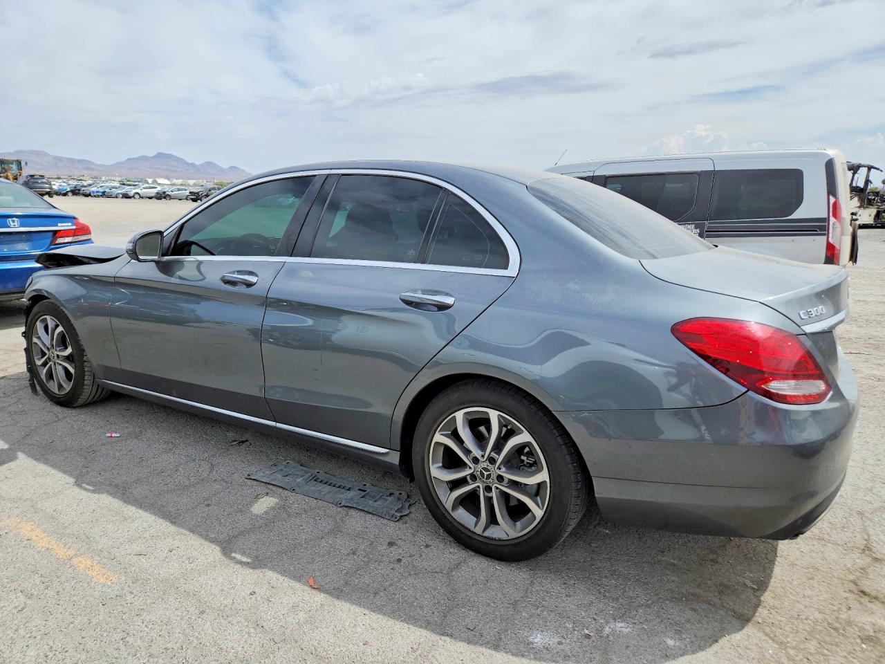 2018 MERCEDES-BENZ C 300 — снимка 2
