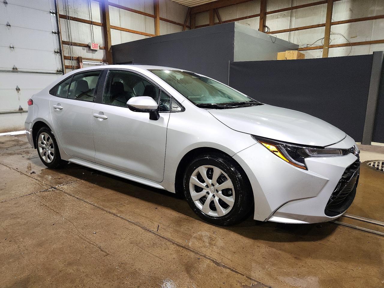 2025 TOYOTA COROLLA LE — снимка 4