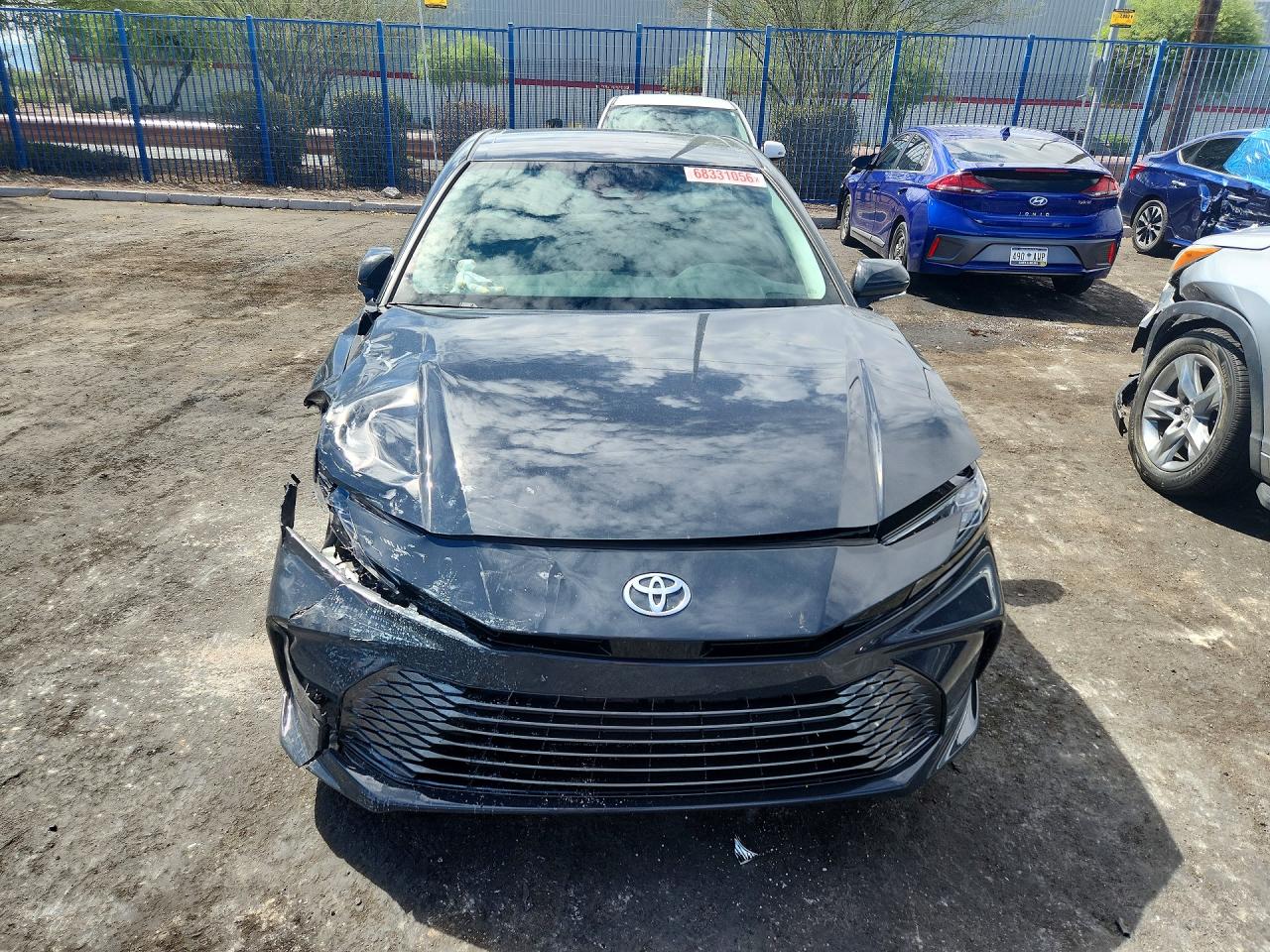 2026 TOYOTA CAMRY XLE — снимка 5