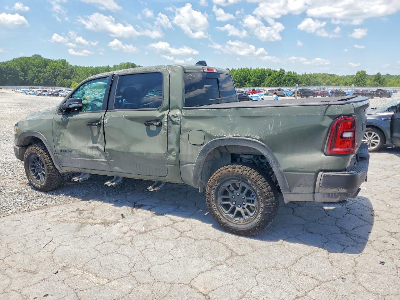 2026 RAM 1500 REBEL — снимка 2