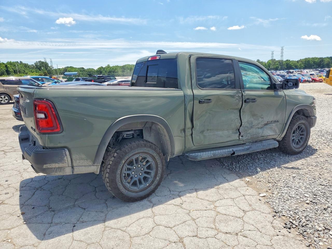 2026 RAM 1500 REBEL — снимка 3