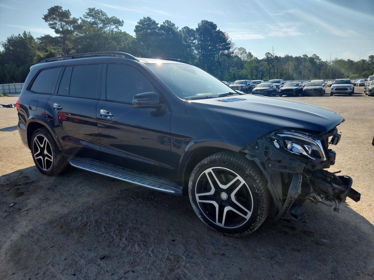 2017 MERCEDES-BENZ GLS 550 4MATIC — снимка 4