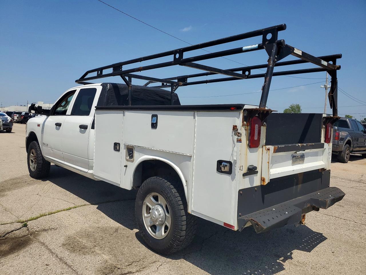 2019 RAM 3500 TRADESMAN — снимка 2