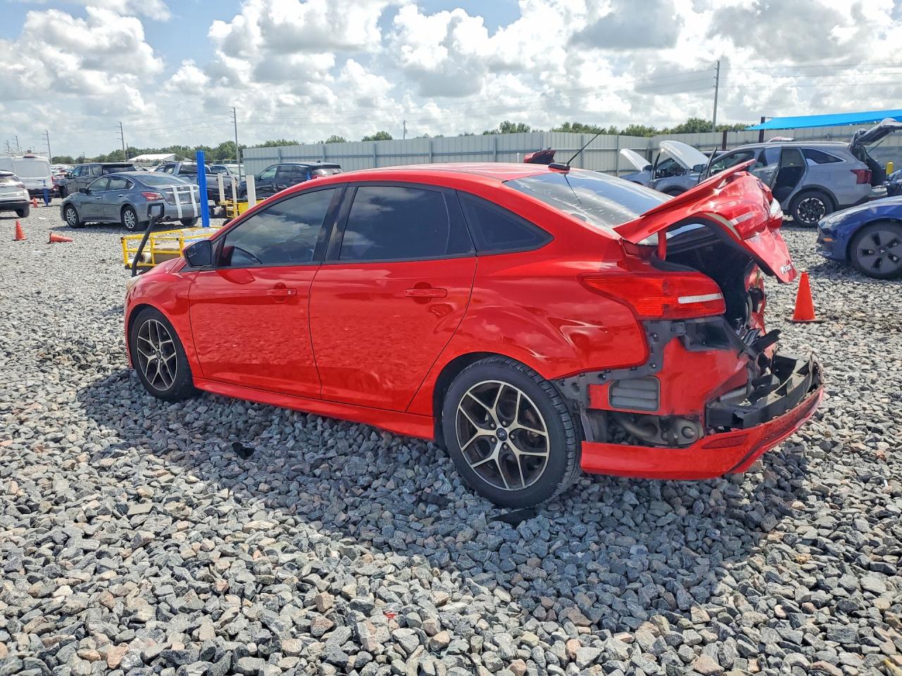 2016 FORD FOCUS SE — снимка 2