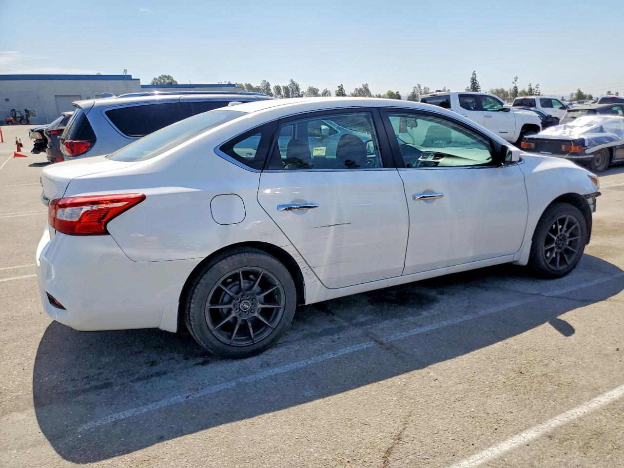2019 NISSAN SENTRA SV — снимка 3