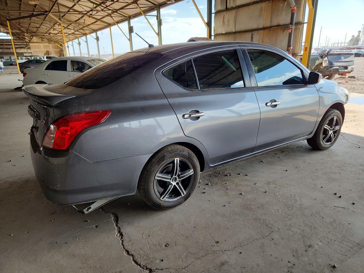 2018 NISSAN VERSA SV — снимка 3