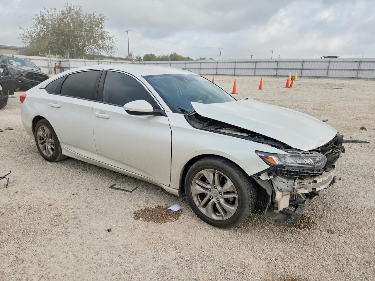 2018 HONDA ACCORD LX — снимка 4