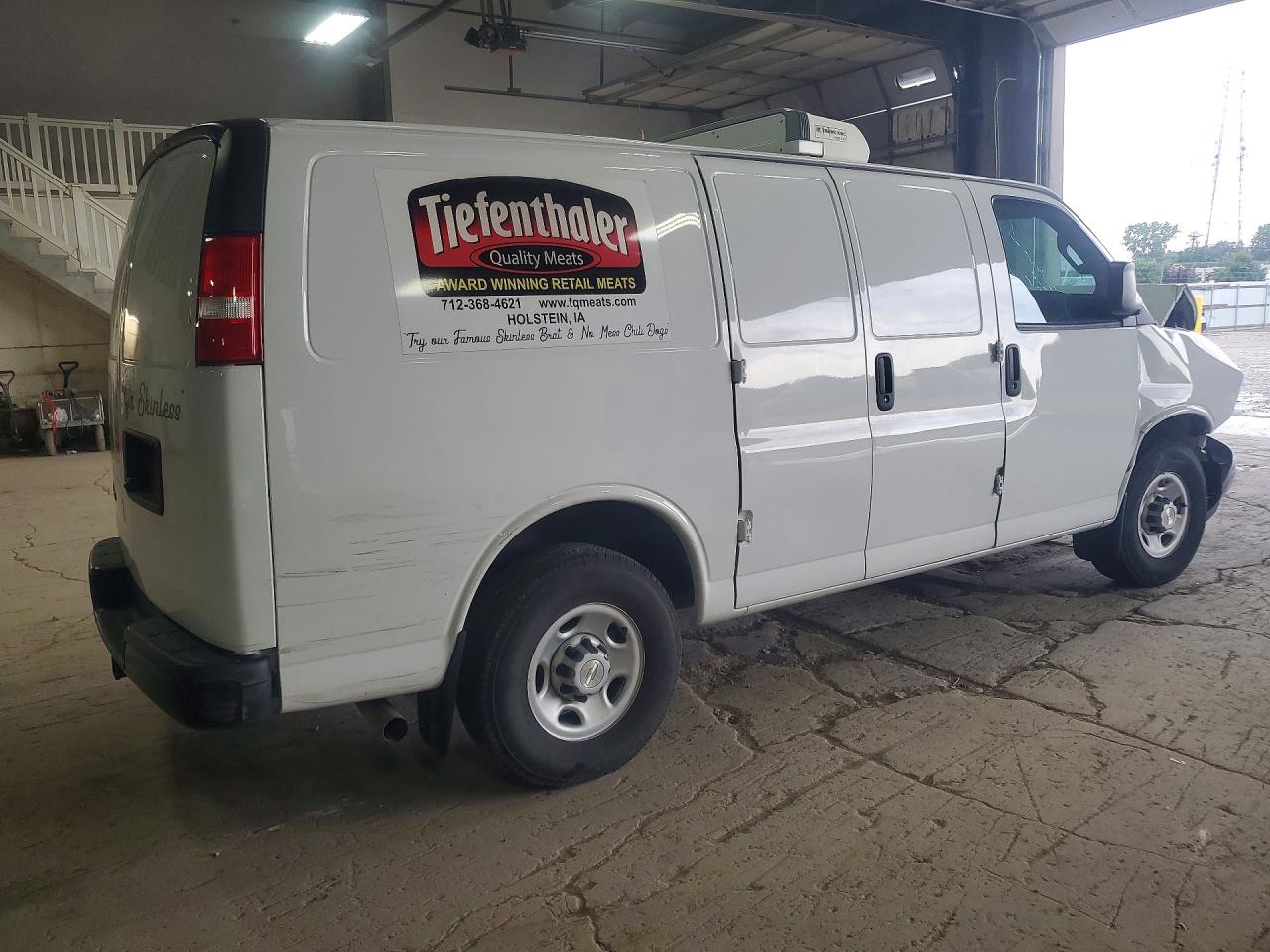 2022 CHEVROLET EXPRESS G3500 — снимка 3