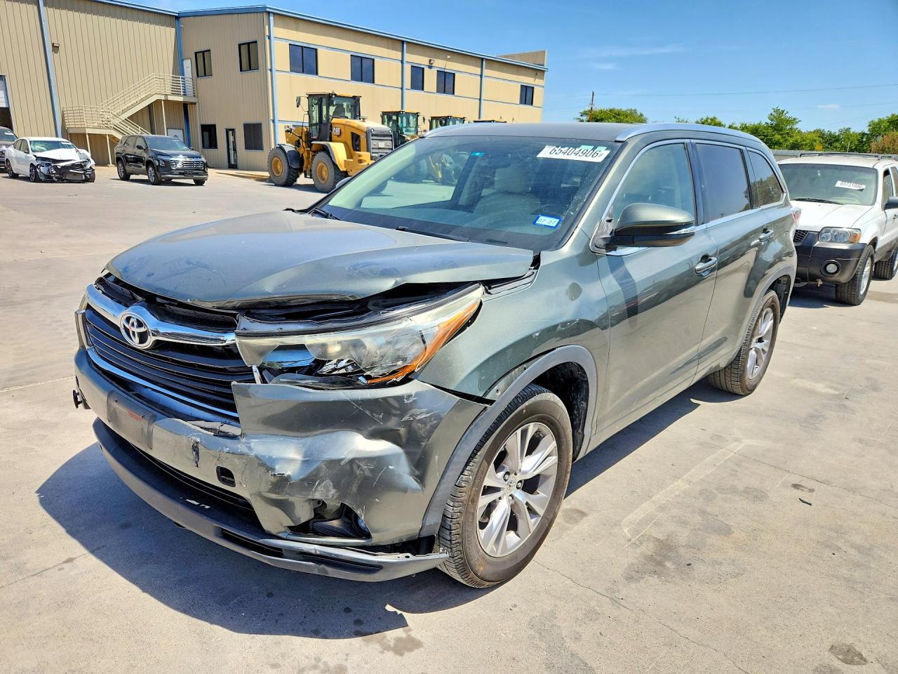 2015 TOYOTA HIGHLANDER XLE