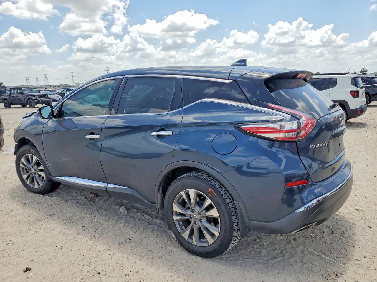 2017 NISSAN MURANO S — снимка 2