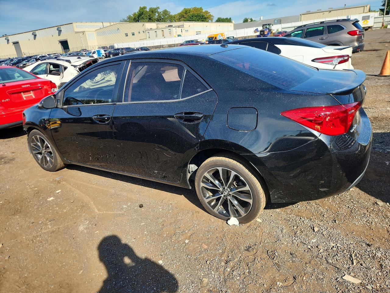 2017 TOYOTA COROLLA SE — снимка 2