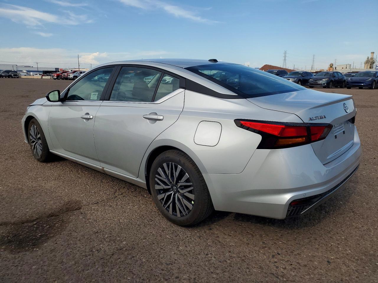 2026 NISSAN ALTIMA SV — снимка 2