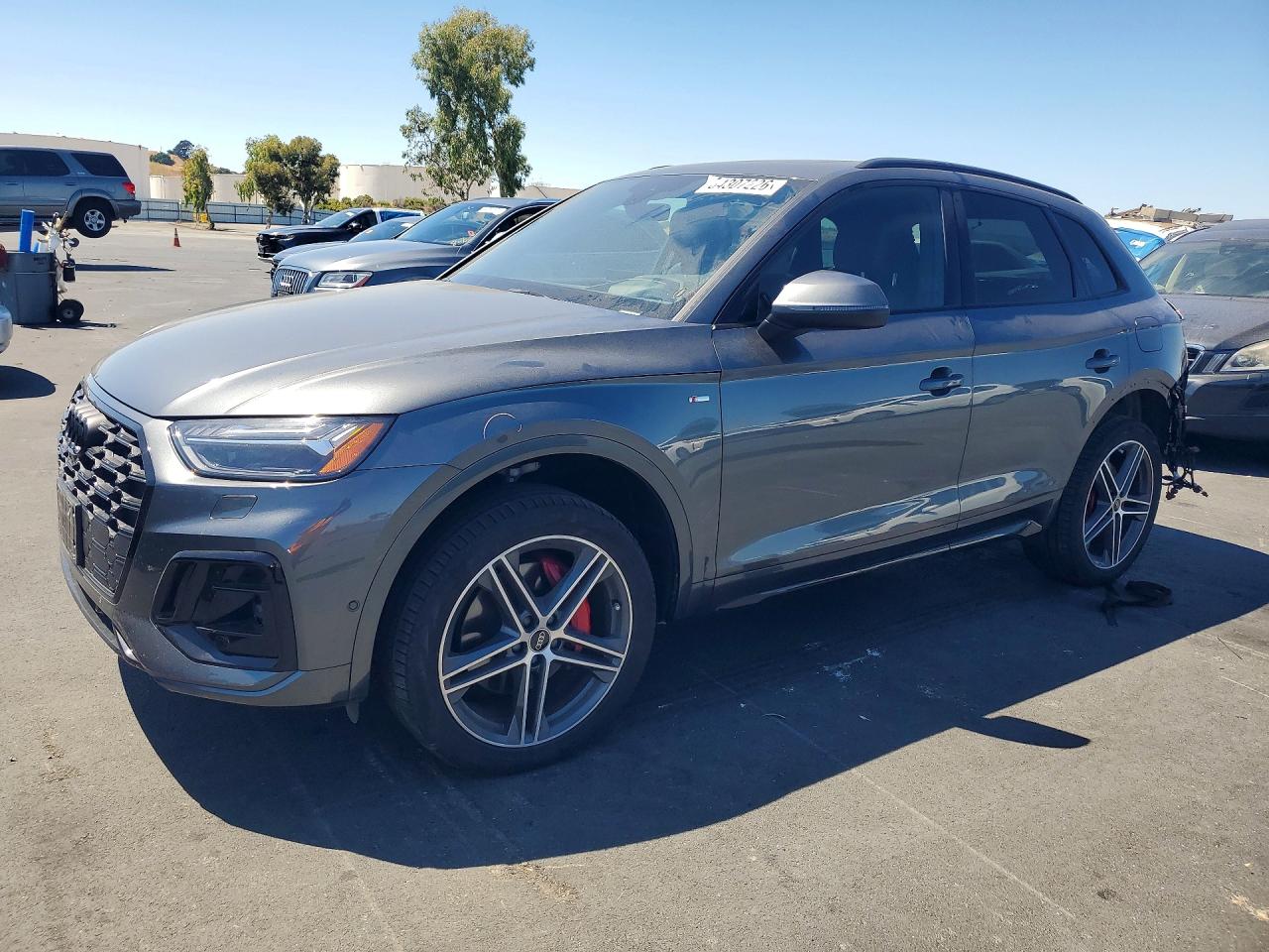 2024 AUDI Q5 E PRESTIGE 55