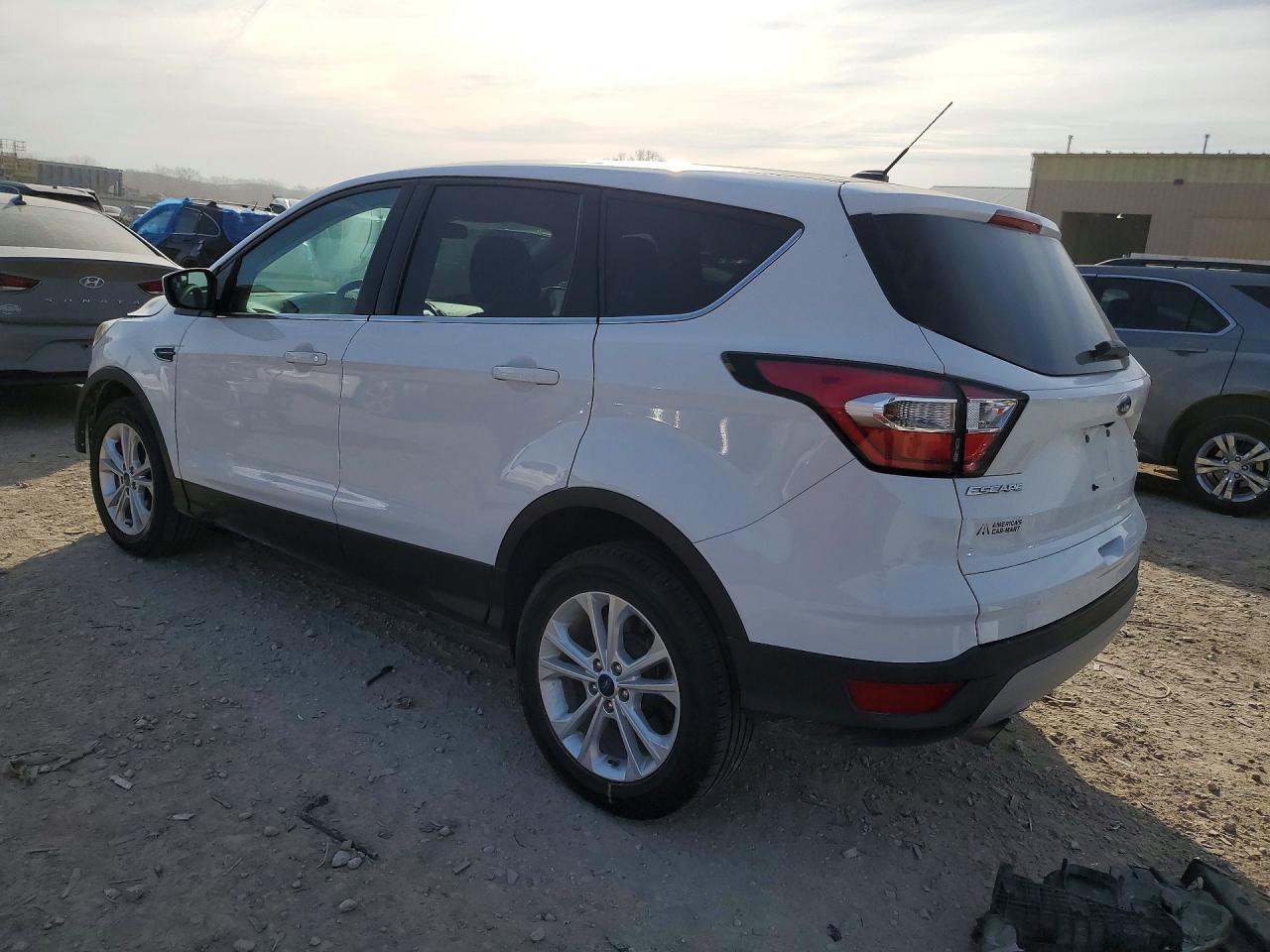 2017 FORD ESCAPE — снимка 2