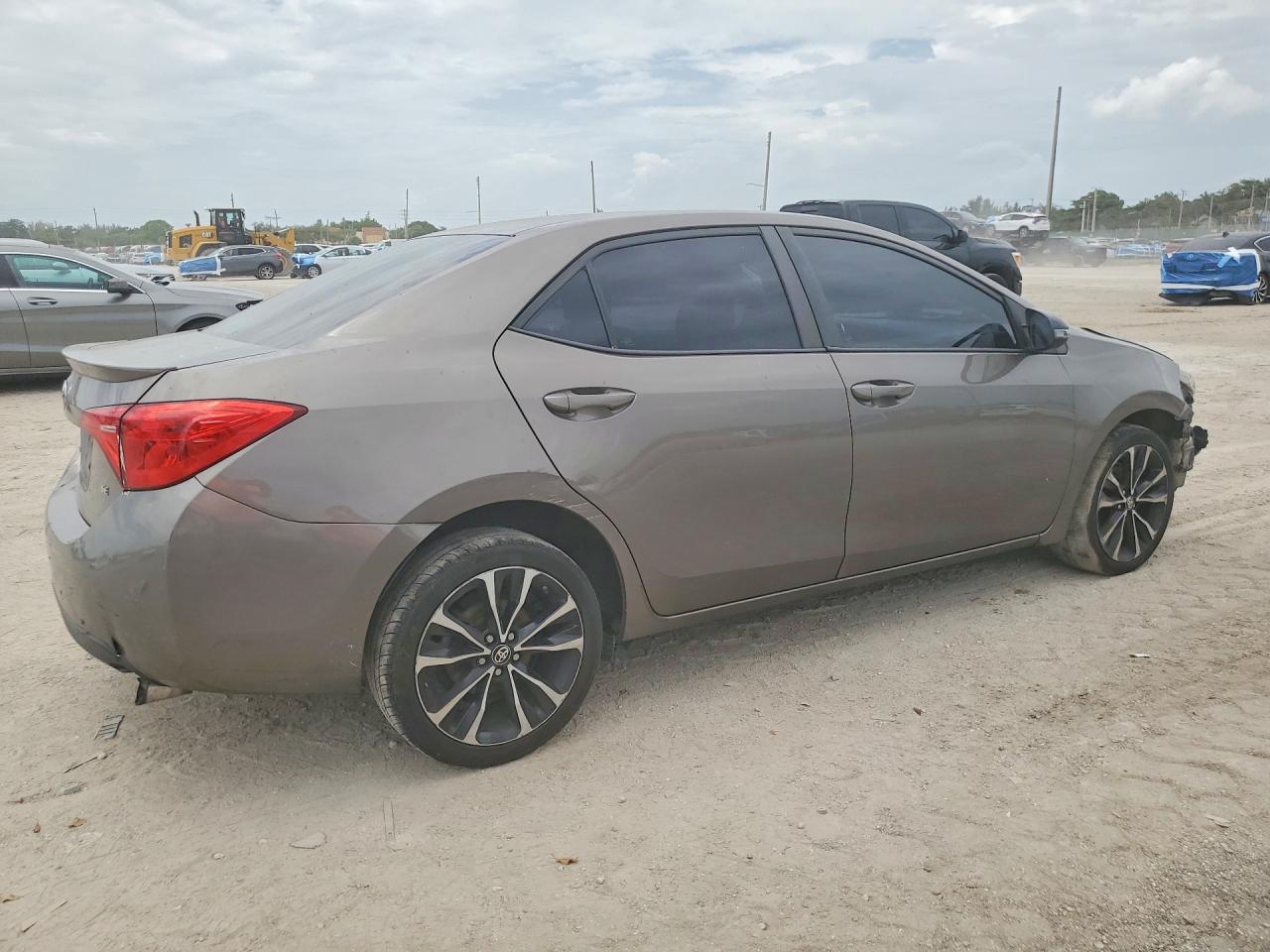 2018 TOYOTA COROLLA SE — снимка 3