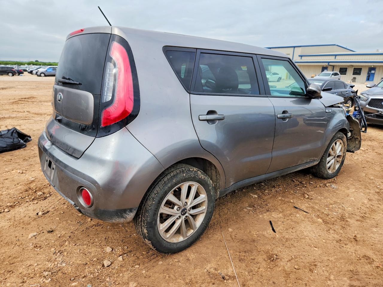2017 KIA SOUL + — снимка 3