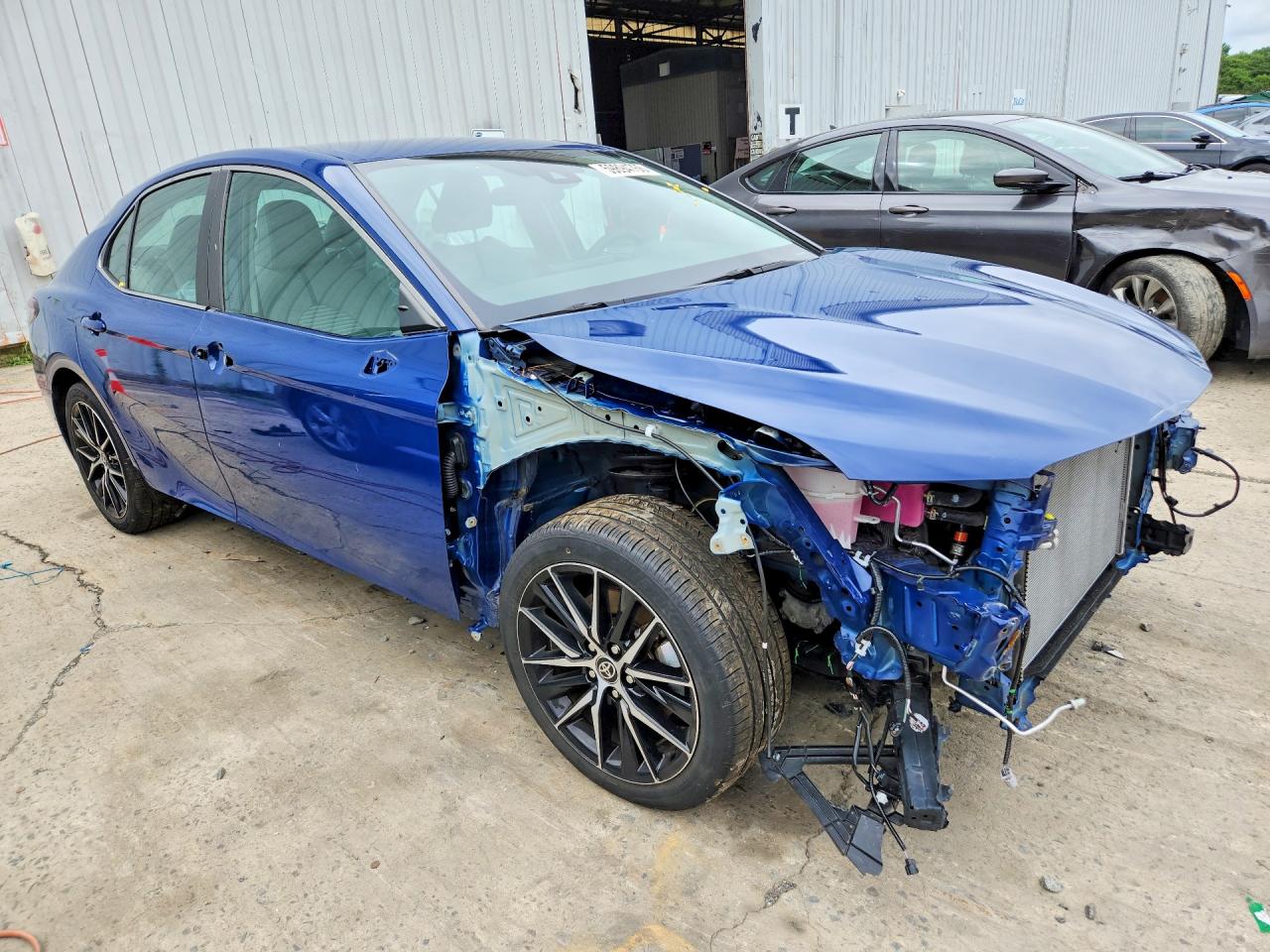 2024 TOYOTA CAMRY HYBRID SE — снимка 4