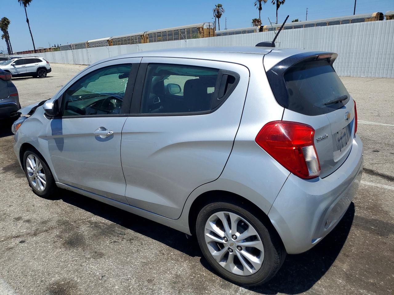 2021 CHEVROLET SPARK 1LT — снимка 2