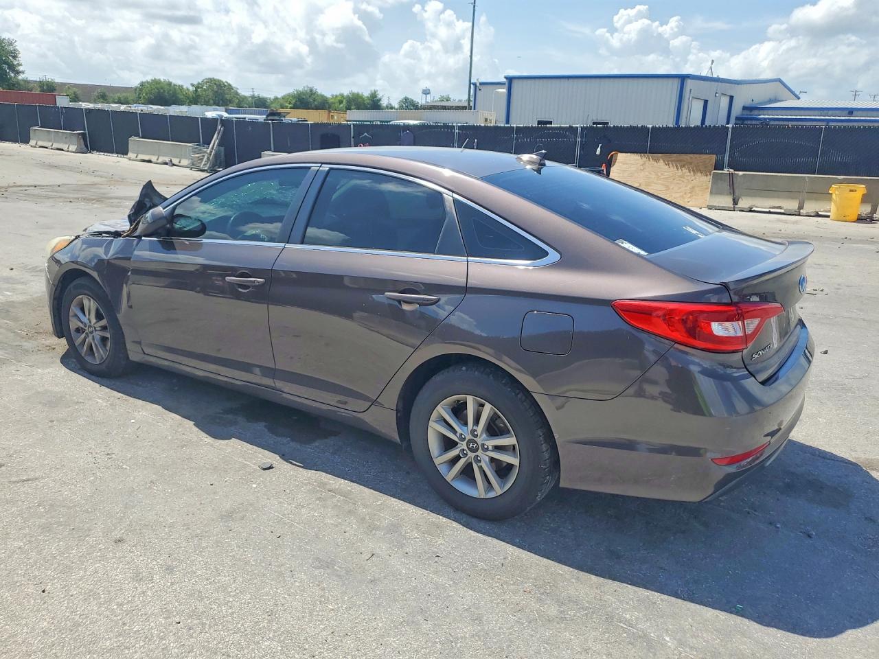 2017 HYUNDAI SONATA SE — снимка 2