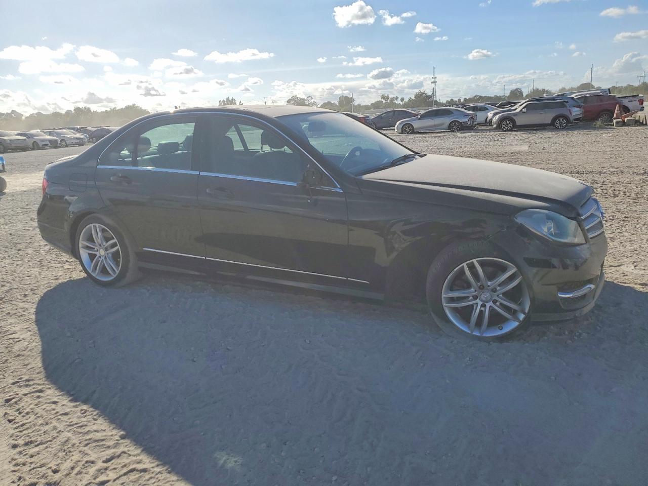 2013 MERCEDES-BENZ C 250 — снимка 4