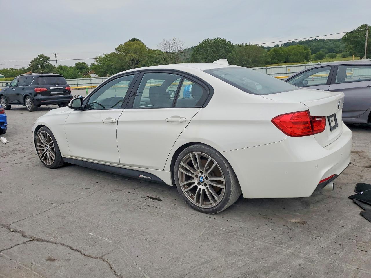 2015 BMW 335 I — снимка 2