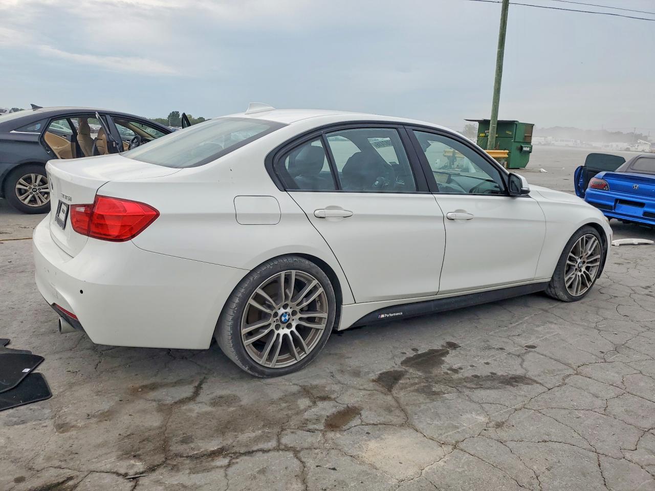 2015 BMW 335 I — снимка 3