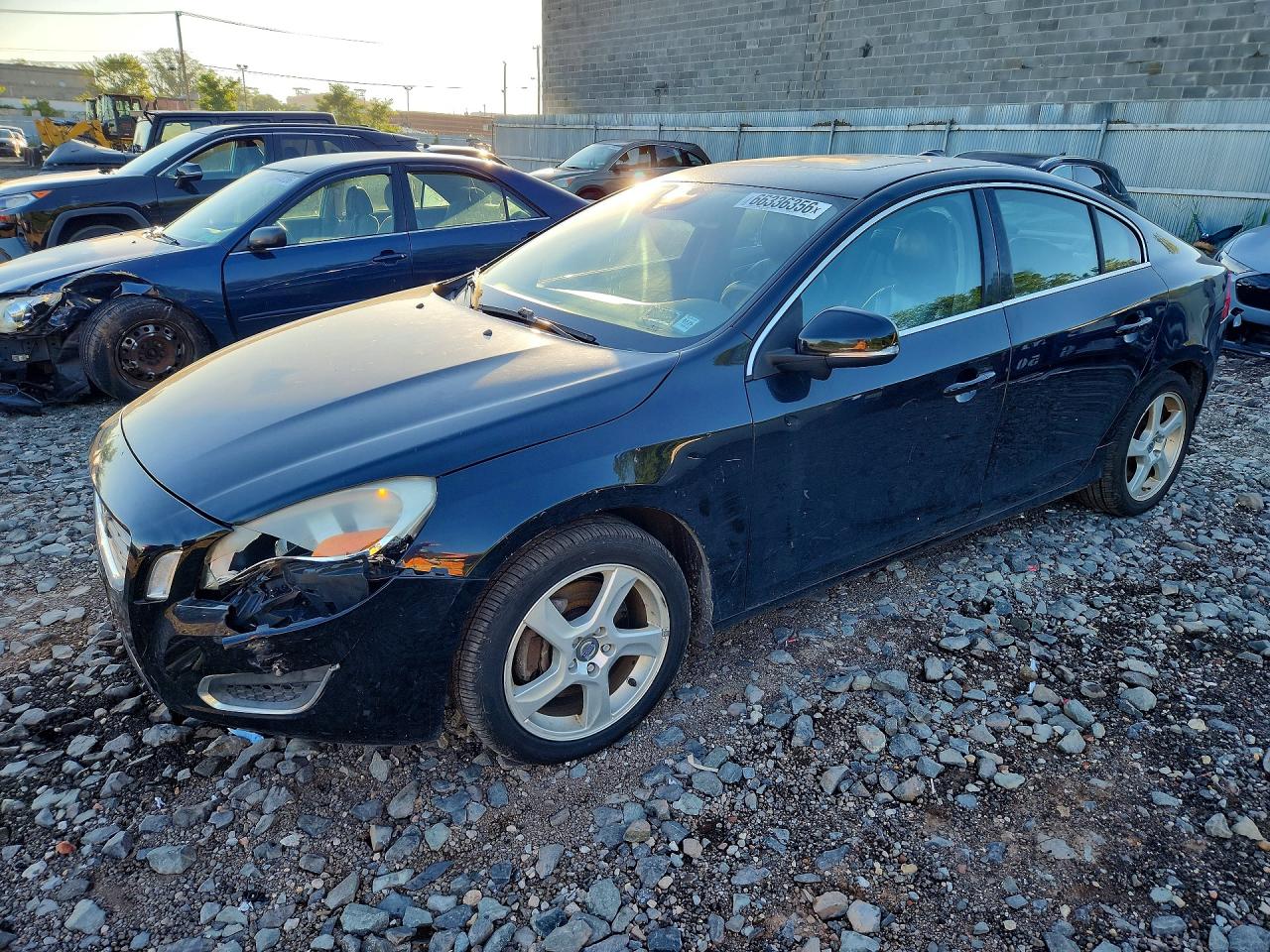 2013 VOLVO S60 T5