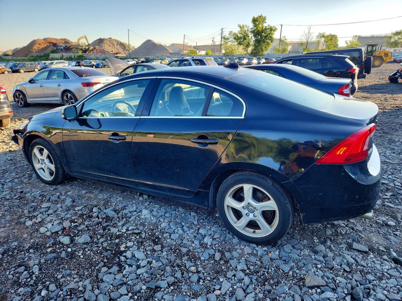 2013 VOLVO S60 T5 — снимка 2
