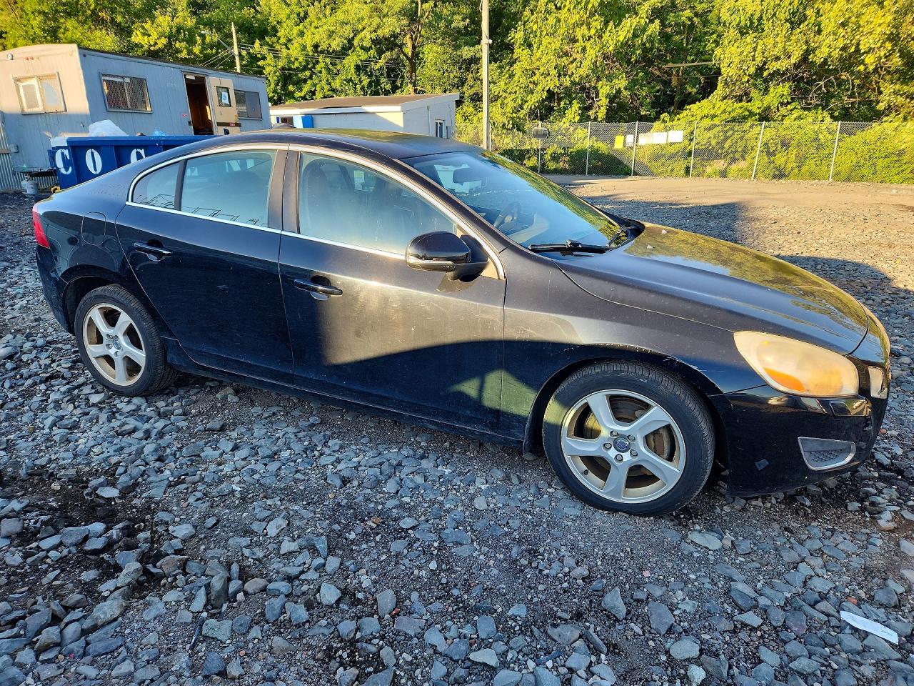 2013 VOLVO S60 T5 — снимка 4