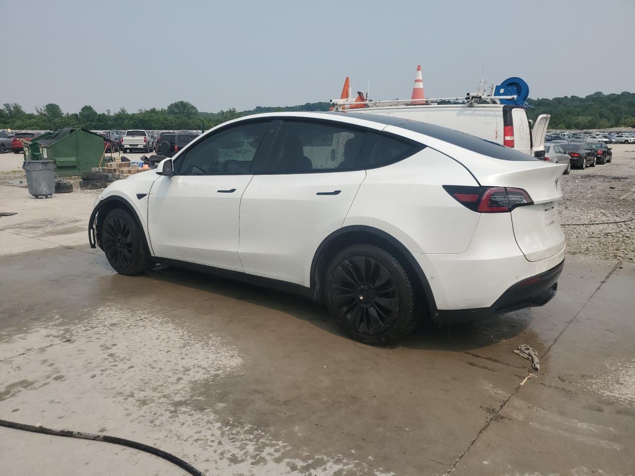 2020 TESLA MODEL Y — снимка 2