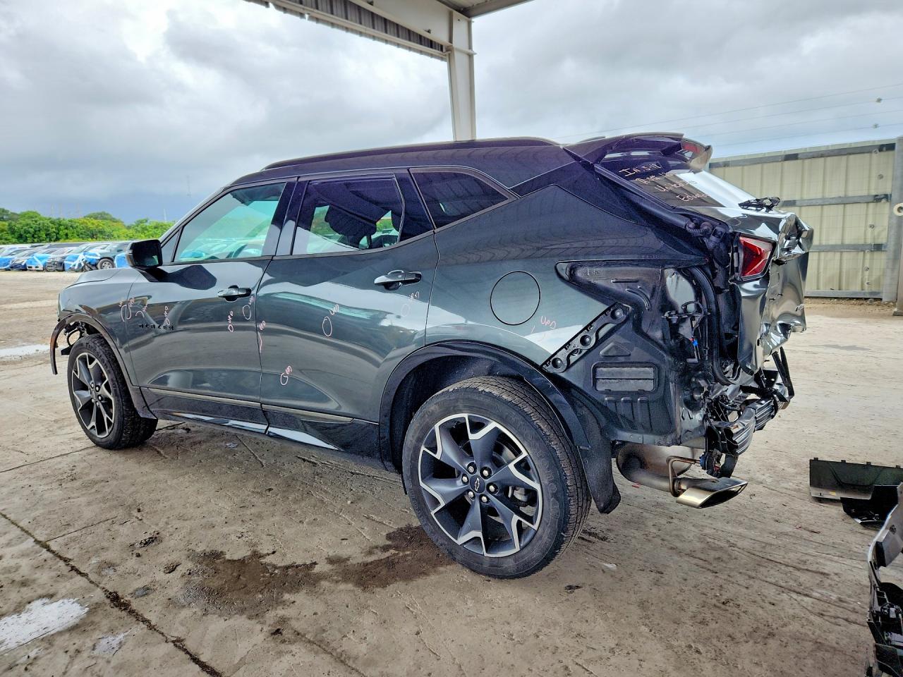 2019 CHEVROLET BLAZER RS — снимка 2