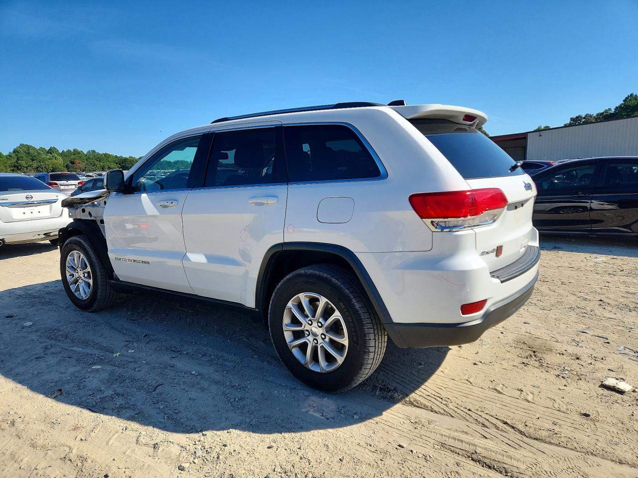 2015 JEEP GRAND CHEROKEE LAREDO — снимка 2
