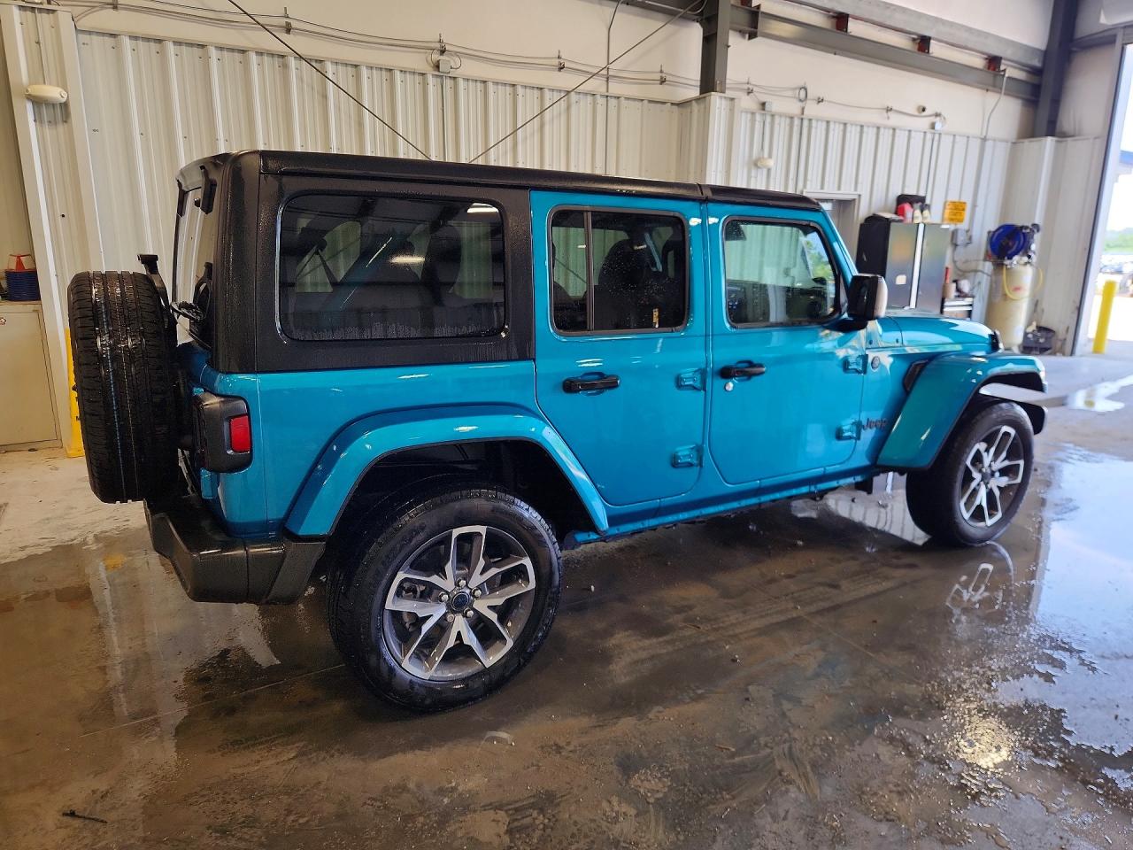 2024 JEEP WRANGLER 4XE — снимка 3