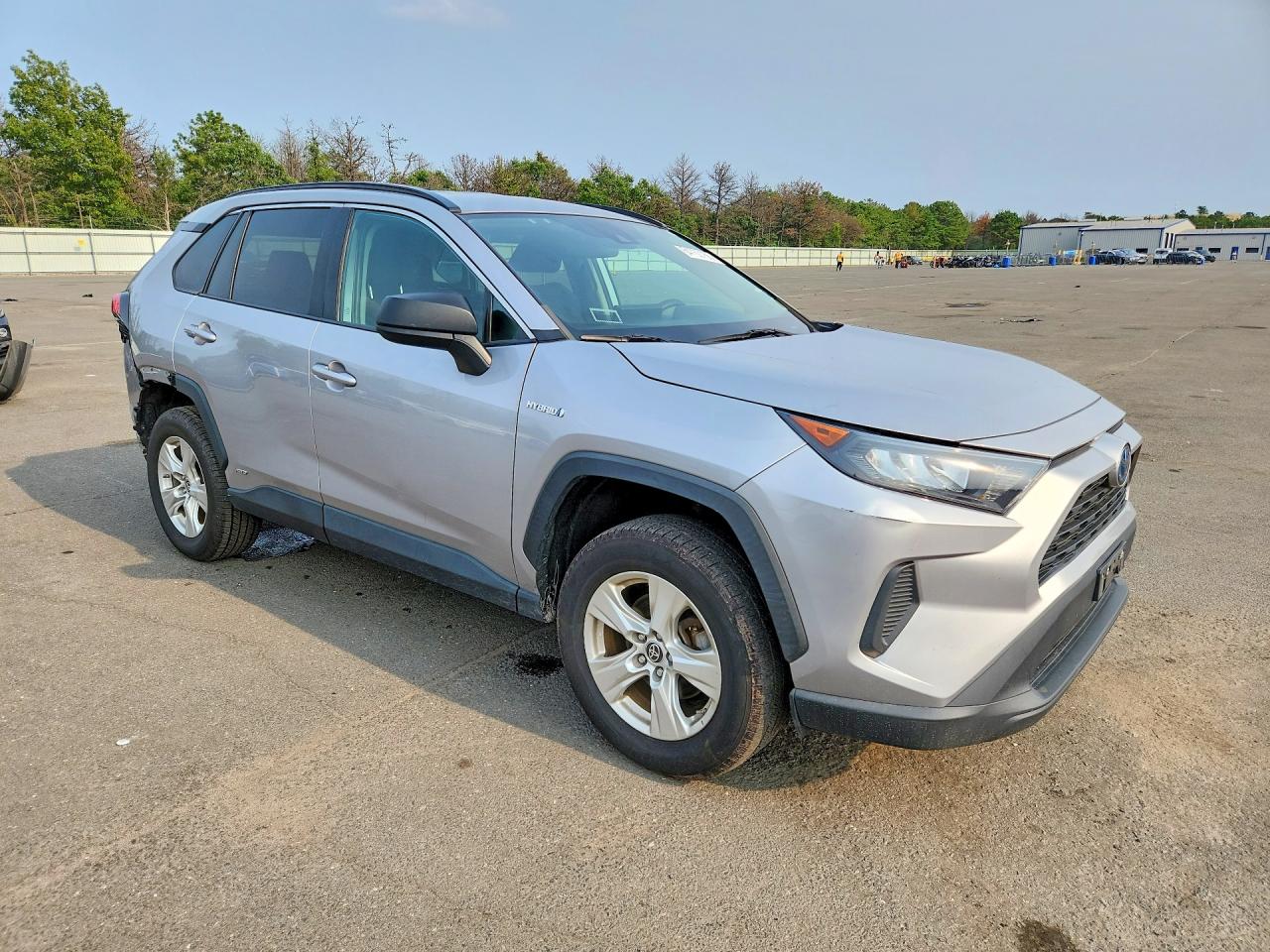 2021 TOYOTA RAV4 LE — снимка 4