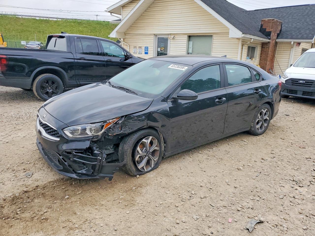 2021 KIA FORTE LXS