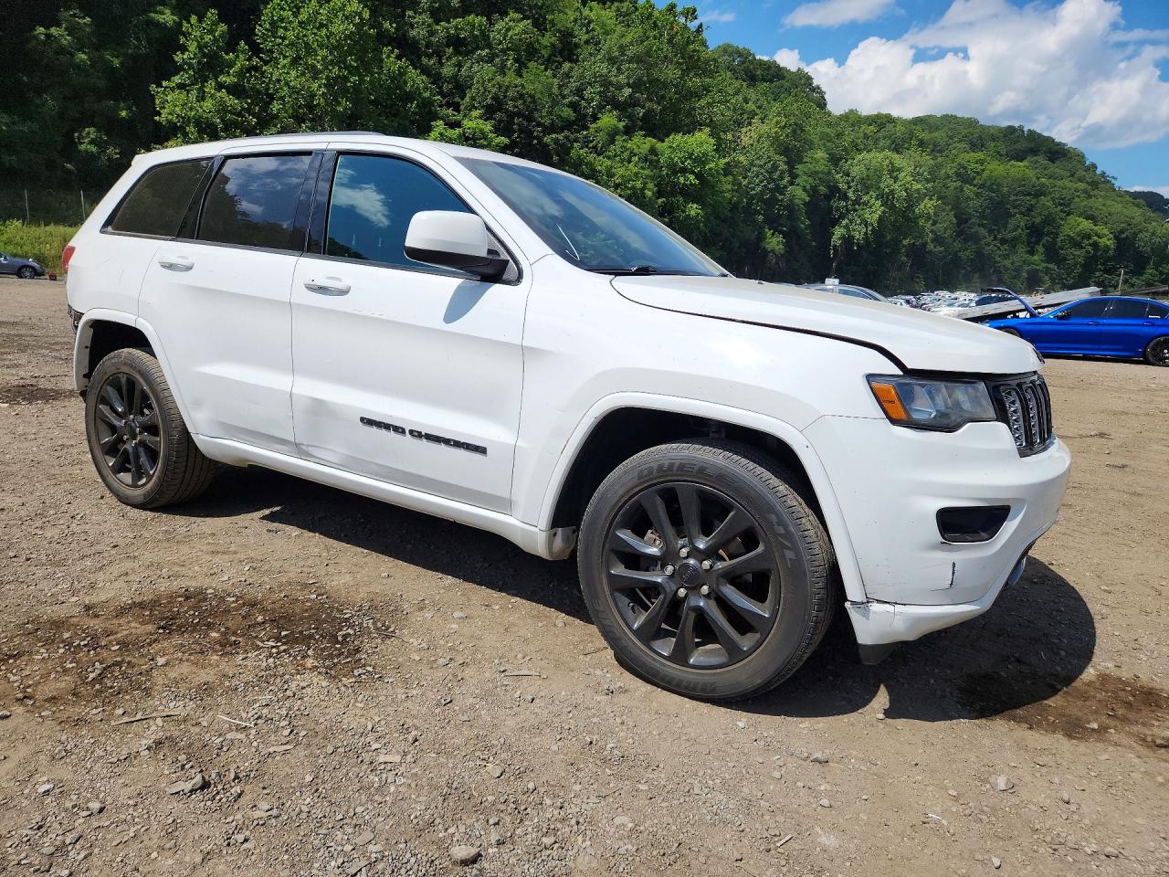 2019 JEEP GRAND CHEROKEE LAREDO — снимка 4