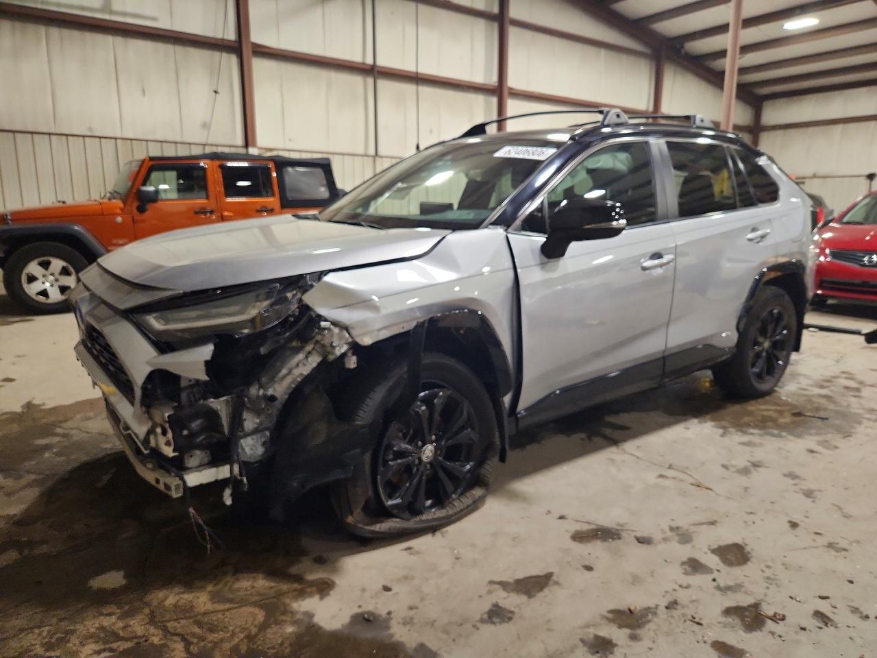2022 TOYOTA RAV4 XSE