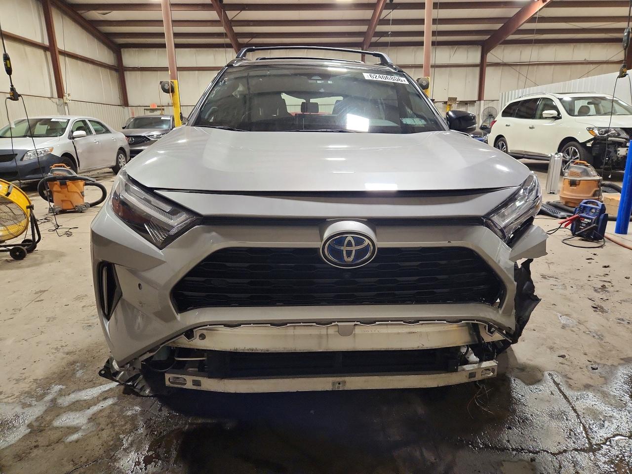 2022 TOYOTA RAV4 XSE — снимка 5