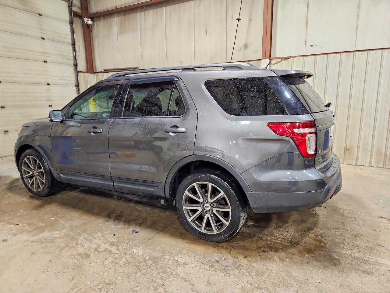 2015 FORD EXPLORER XLT — снимка 2